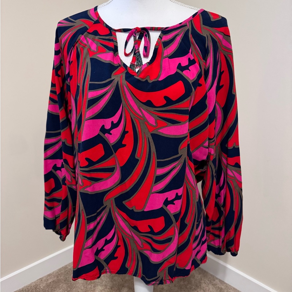 Escapada Women’s Floral Swirl Tie-Neck Blouse in Navy, Red & Pink